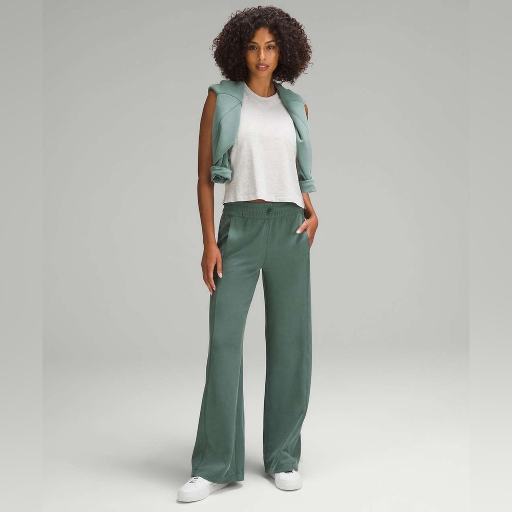 Lululemon Ribbed Softstreme High-Rise Pant 32"